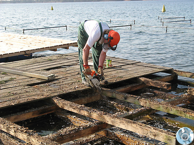 Abbau alter Schwimmponton_9